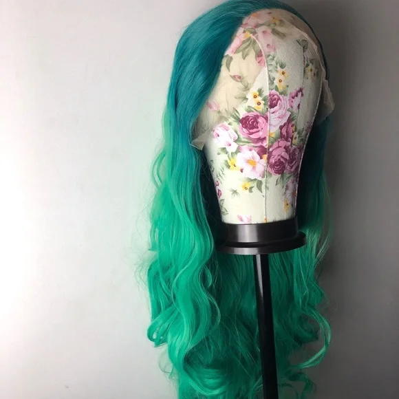 Accessories | 24 Green Ombre Body Wavy Lace Front Wig New  display picture 1